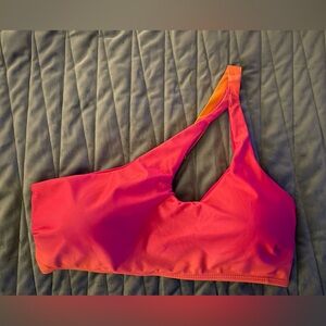 NWT one shoulder ombré sunset bathing suit top